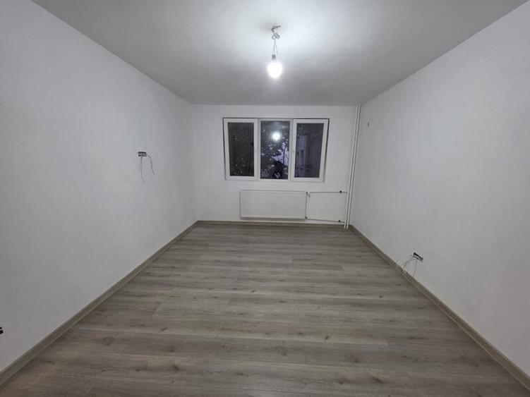 Apartament cu 3 camere decomandat în Nicolae Grigorescu