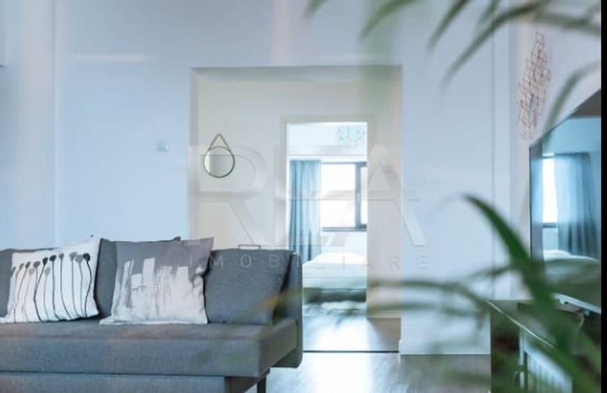 Apartament cu 4 camere decomandat, mobilat în Cantemir