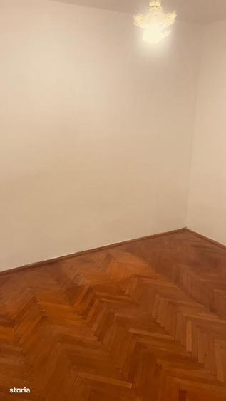 G.Enescu-Zona Spital-Apartament 2 camere,et.2, 63000euro - 4