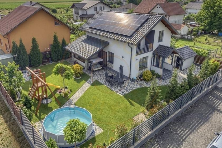 Casă individuală cu 4 camere cu Canalizare în Ștefănești