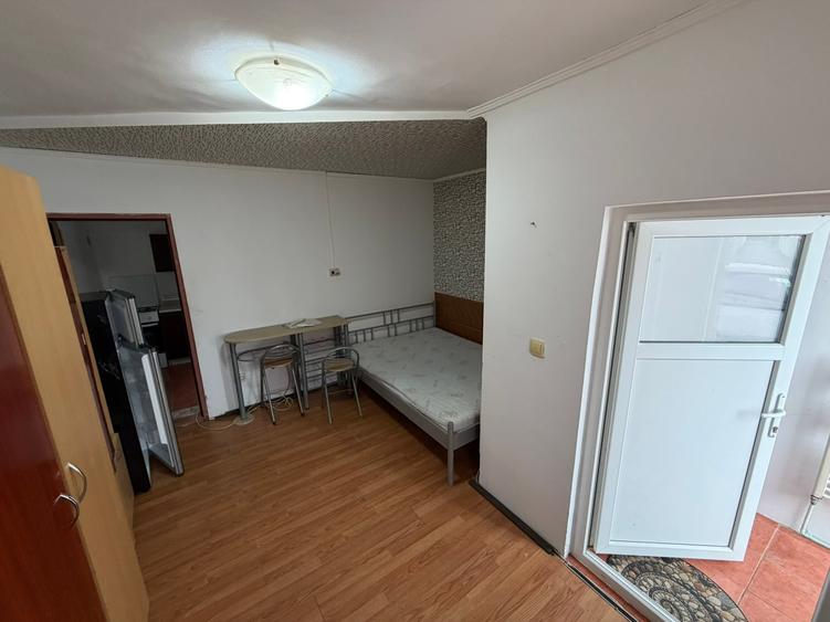 Garsonieră în Giroc