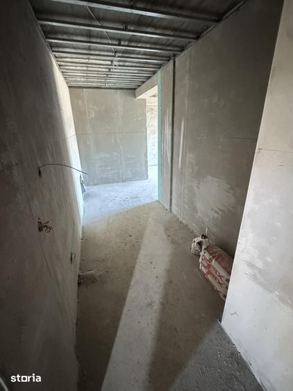 Apartament cu 2 camere în Micro 17