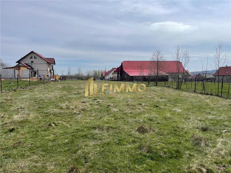 Teren Construcții intravilan de 1877 mp, în Horodnic de Jos