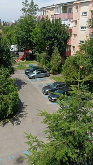 Apartament cu 2 camere decomandat în Scriitorilor