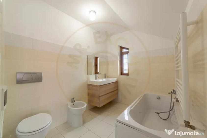 Casă cu 4 camere cu Teren 508 Mp în Găvana