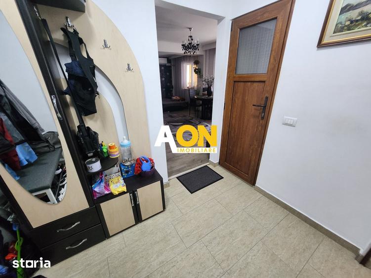 Apartament cu 5 camere în Cetate