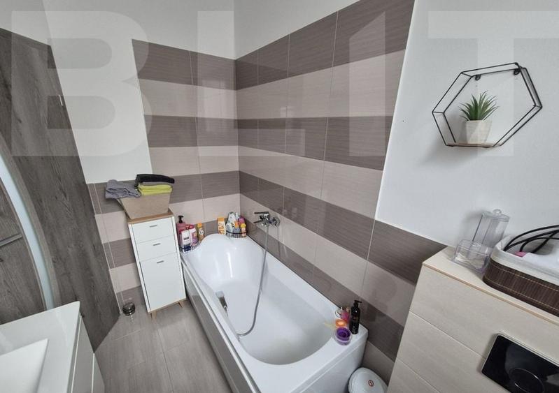 Casă individuală cu 3 camere cu Canalizare în Lugoj
