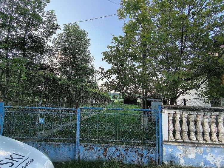 Casă cu 3 camere cu Teren 10 Mp în Central
