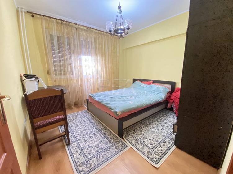 Apartament cu 3 camere decomandat, mobilat în Rahova