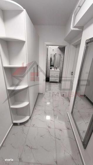 Garsonieră decomandată în Valea Adâncă