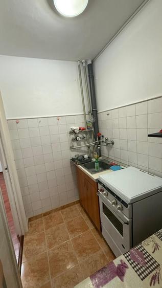 Apartament cu 2 camere decomandat în Berceni
