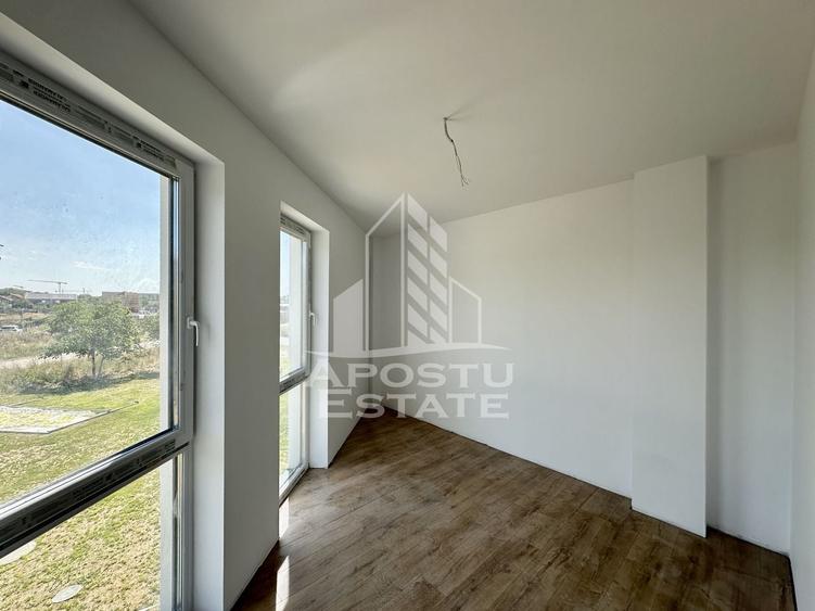 Apartament cu 2 camere semidecomandat în Aradului — fotografia 2