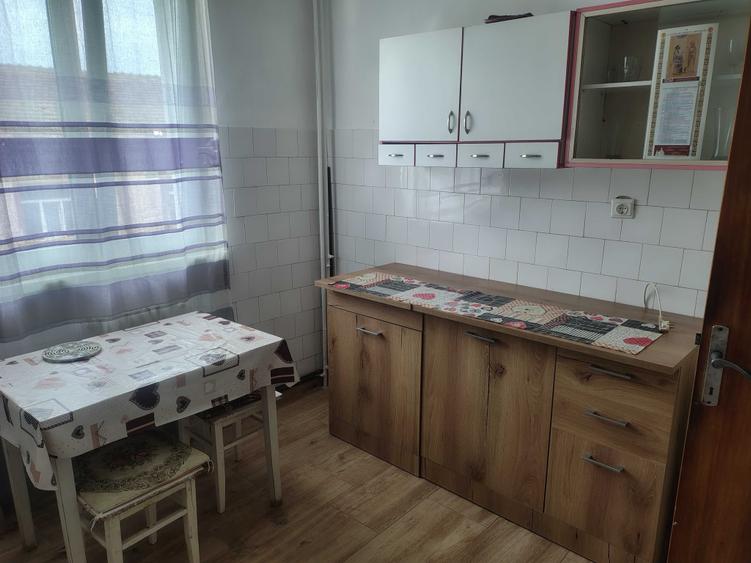 Apartament cu 3 camere în Precista