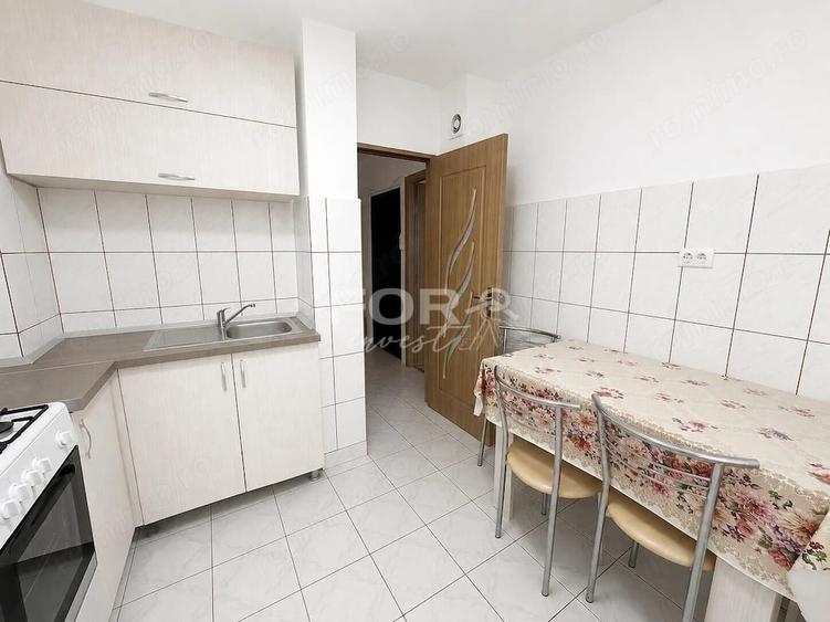 Apartament cu 2 camere decomandat în Iosia