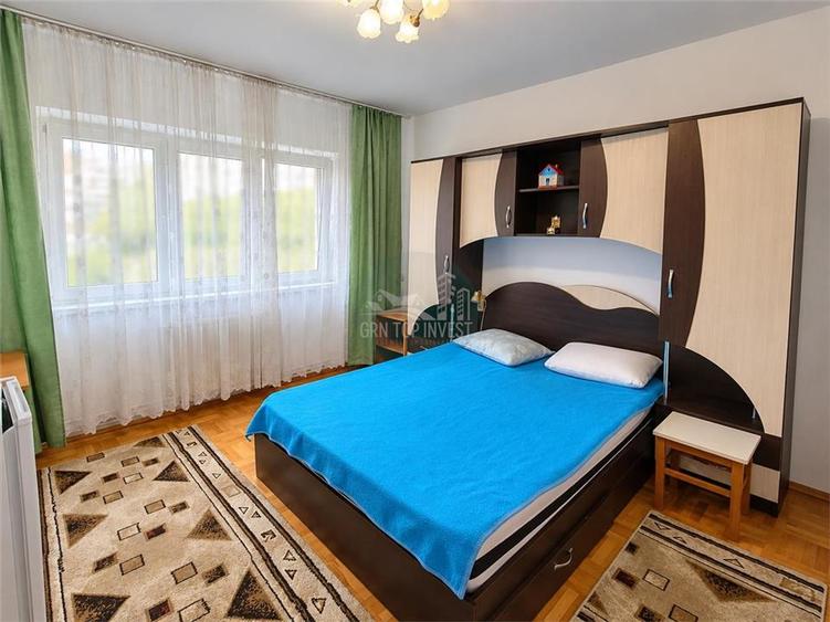 Apartament cu 2 camere decomandat în Hipodrom 3