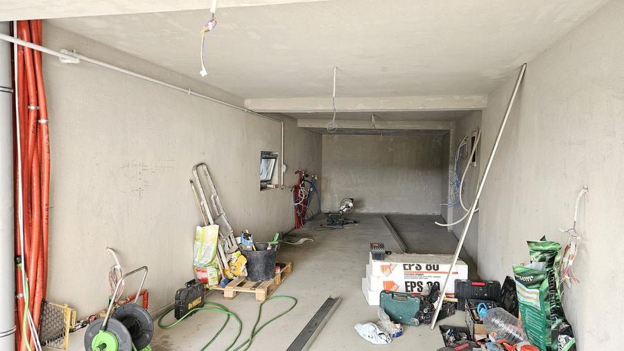 Casă individuală cu 4 camere cu Canalizare în Gruia