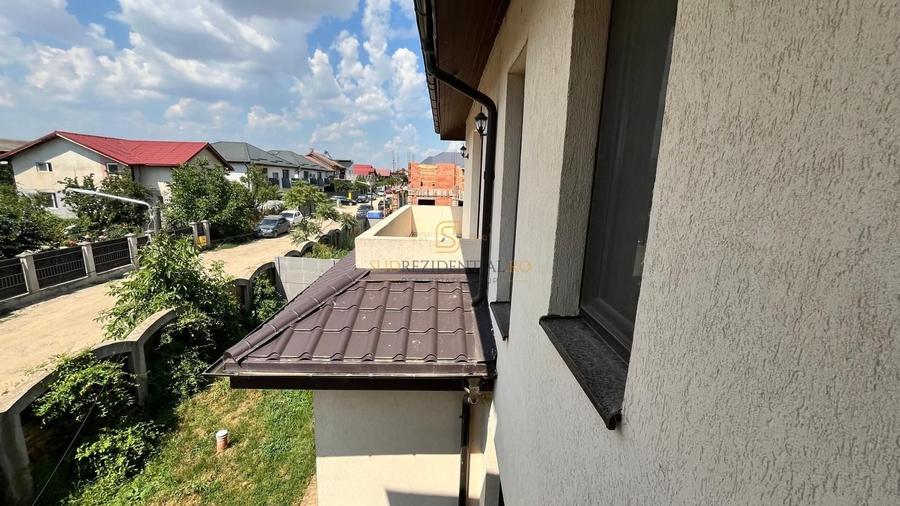 Casă individuală cu 5 camere cu Canalizare în Berceni