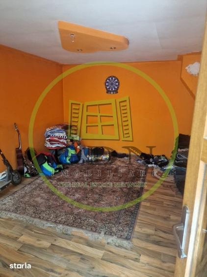 Casă cu 3 camere cu Teren 650 Mp în Central