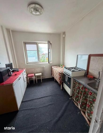 Apartament cu 2 camere semidecomandat în Titan