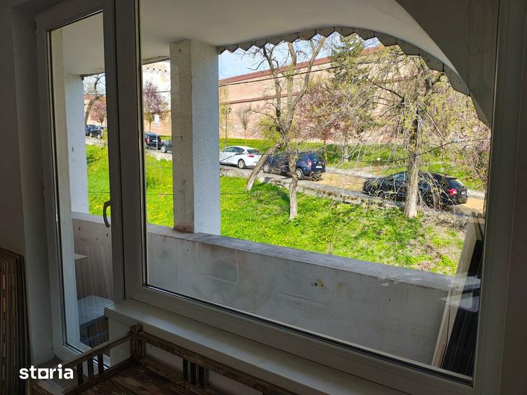 Spațiu comercial, de 80 mp, în Ultracentral