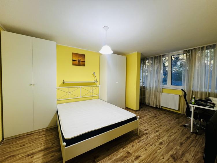 Apartament cu 3 camere decomandat, mobilat în Drumul Taberei