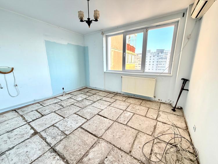 Apartament cu 3 camere decomandat în Orizont