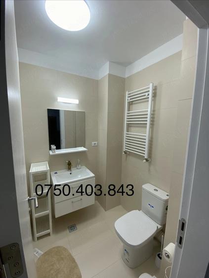 Apartament cu 2 camere decomandat în Titan