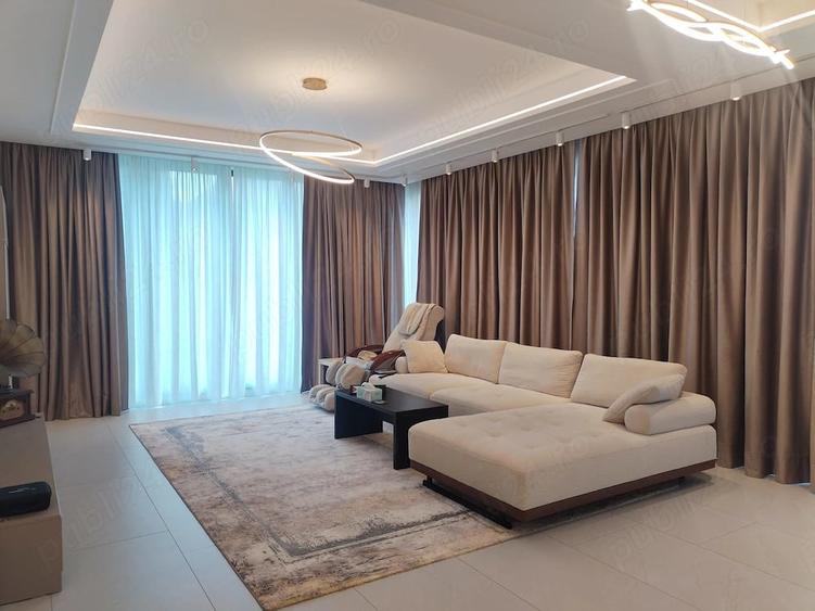 Casă cu 4 camere cu Teren 400 Mp în Central