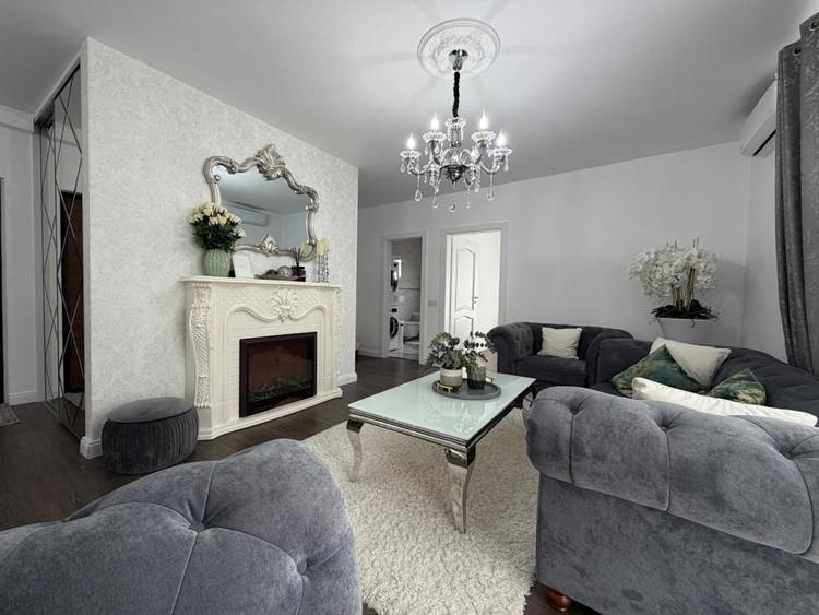 Apartament cu 3 camere semidecomandat, mobilat în Mănăștur