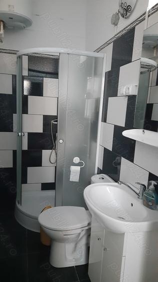Casă cu 5 camere cu Teren 550 Mp în Sulina