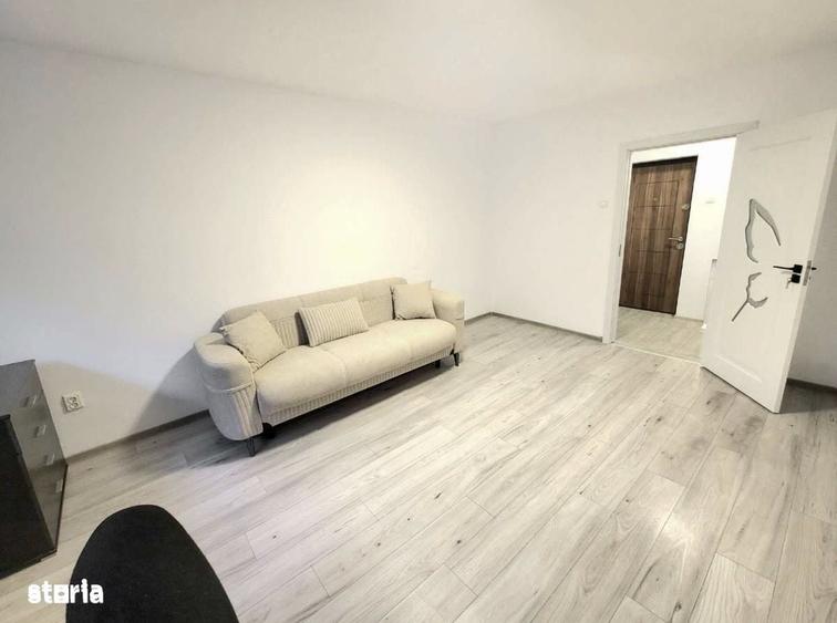Apartament cu 2 camere decomandat în Cornișa