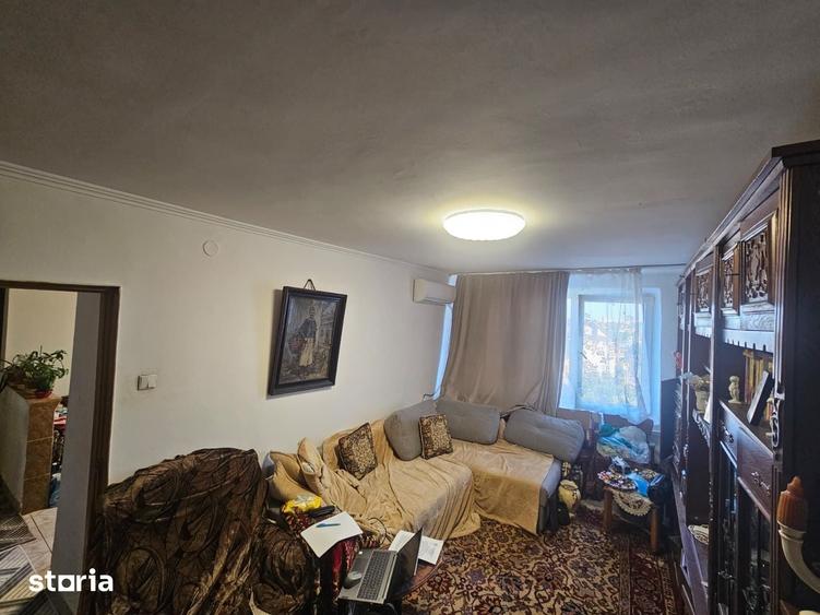 Apartament 2 camere decomandat, Etaj 5/8, Str. V. Croitoru - 3