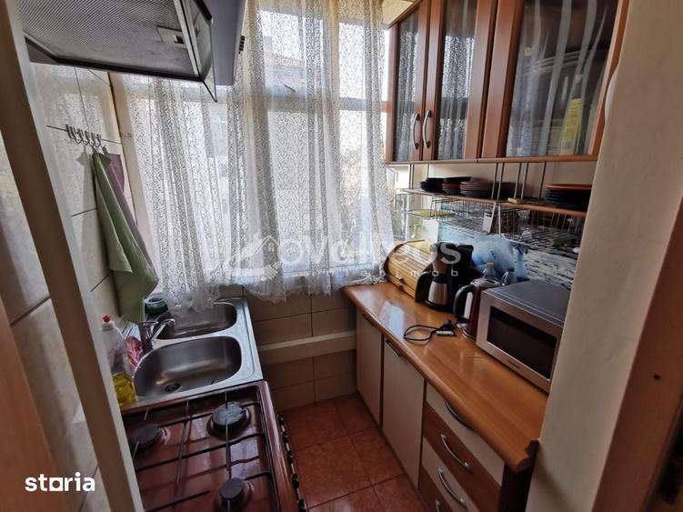 Apartament cu 4 camere decomandat în Central