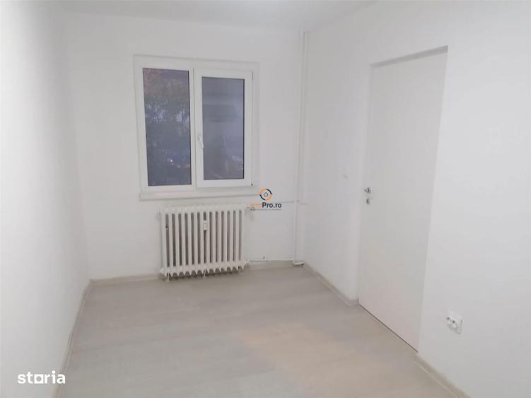 Parter Renovat 2 camere Bulevardul Cetatii - 11