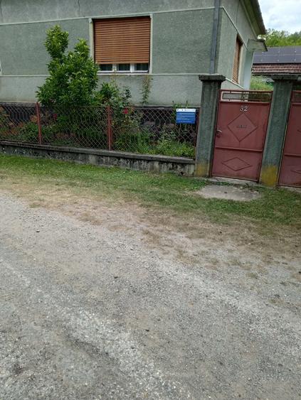 Casă cu 3 camere cu Teren 9797 Mp în Monoroștia