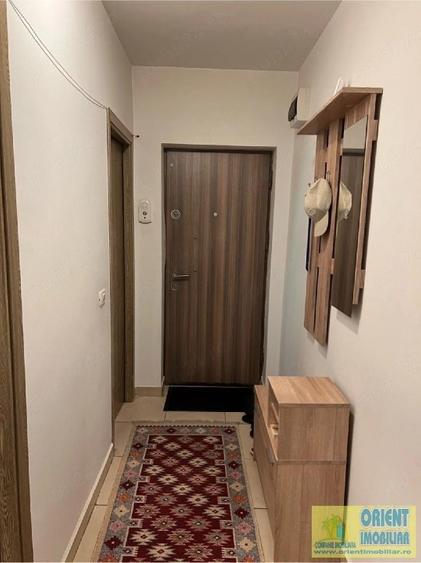 Apartament cu 2 camere semidecomandat în Gara