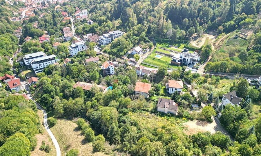 Teren Construcții intravilan de 5500 mp, în Brașovul Vechi