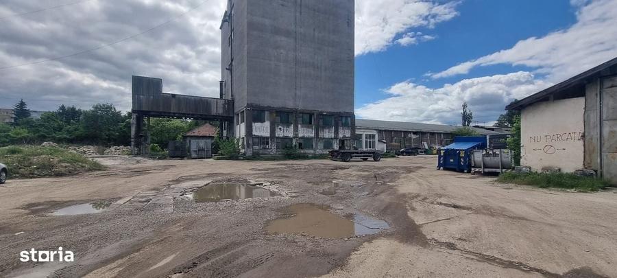 Spațiu comercial, în Central