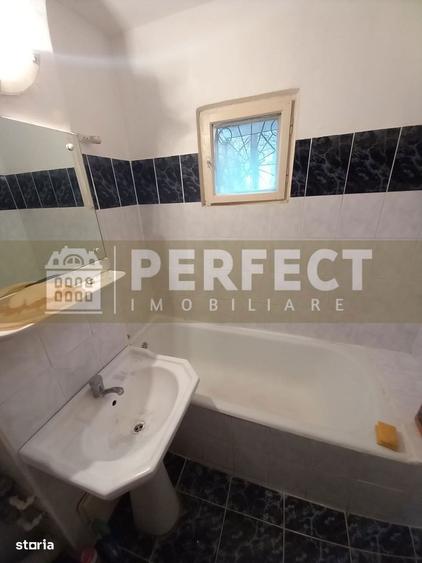 Apartament cu 3 camere decomandat în 9 Mai
