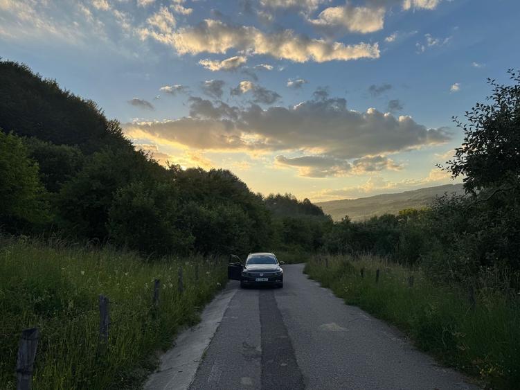 Teren Construcții intravilan de 4330 mp, în Malu cu Flori