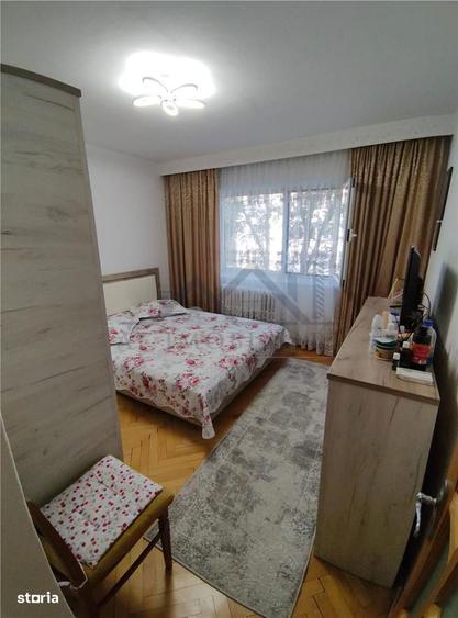 Apartament cu 3 camere decomandat, mobilat în Cug