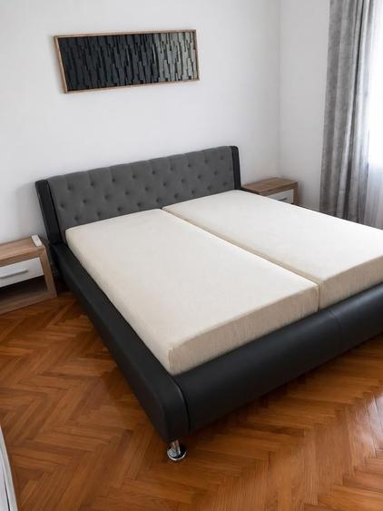 Apartament cu 2 camere decomandat, mobilat în Bucovina