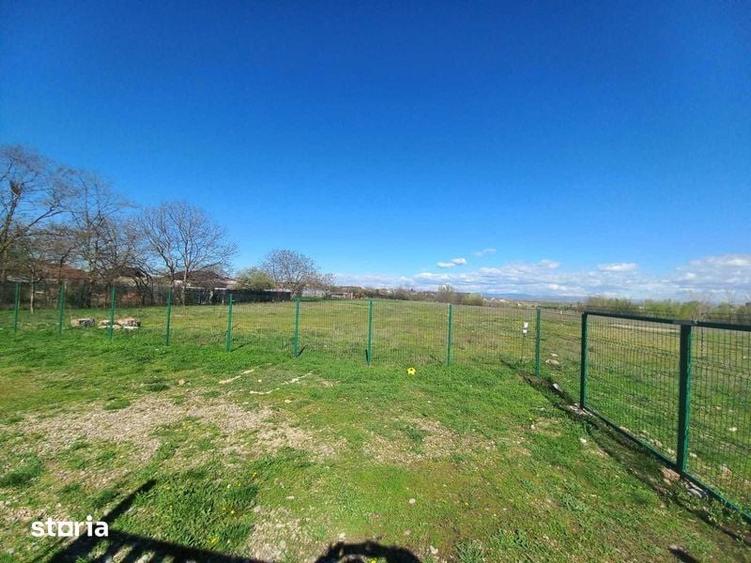 Teren de 650 mp, în Blejoi