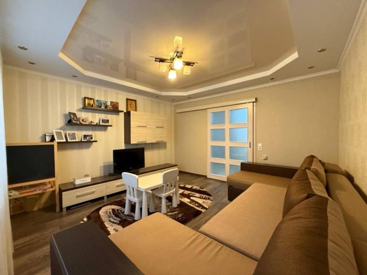 Apartament cu 3 camere decomandat în Avantgarden