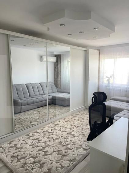 Apartament cu 2 camere decomandat- Bulevardul Victoriei - 2