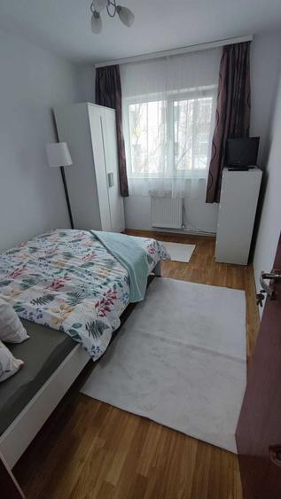 Apartament cu 4 camere decomandat în Inel II
