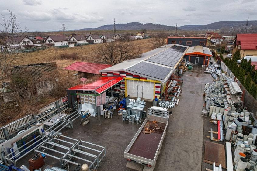 Spațiu industrial, de 1,200 mp, în Exterior Nord