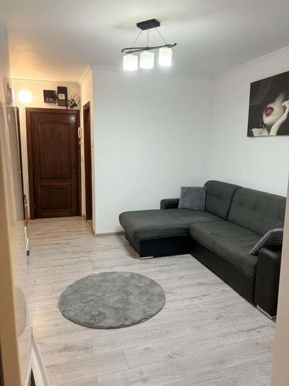 Garsonieră decomandată în Iosia