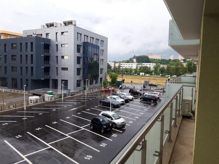 Garsonieră semidecomandată în Central