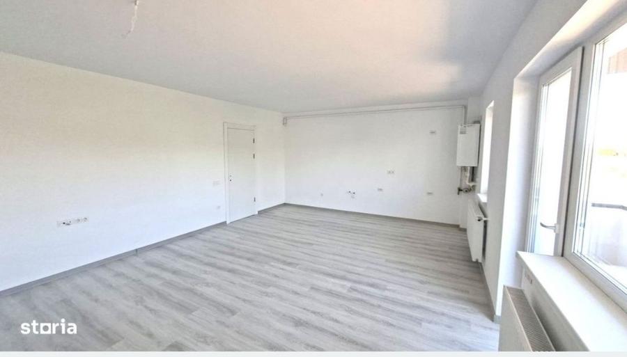 Garsonieră decomandată în Exterior Vest